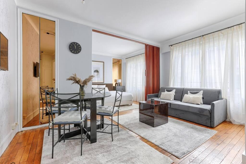 Matignon Saint-Honore : Magnifique Appartement 1Br Paris Exterior foto